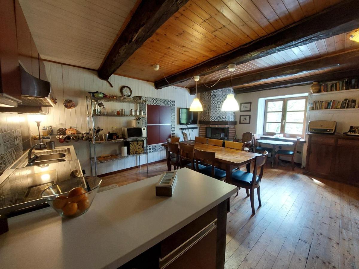 Casa Fiorella Mattie Exteriör bild